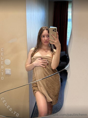Paulinchenn nude photo 12
