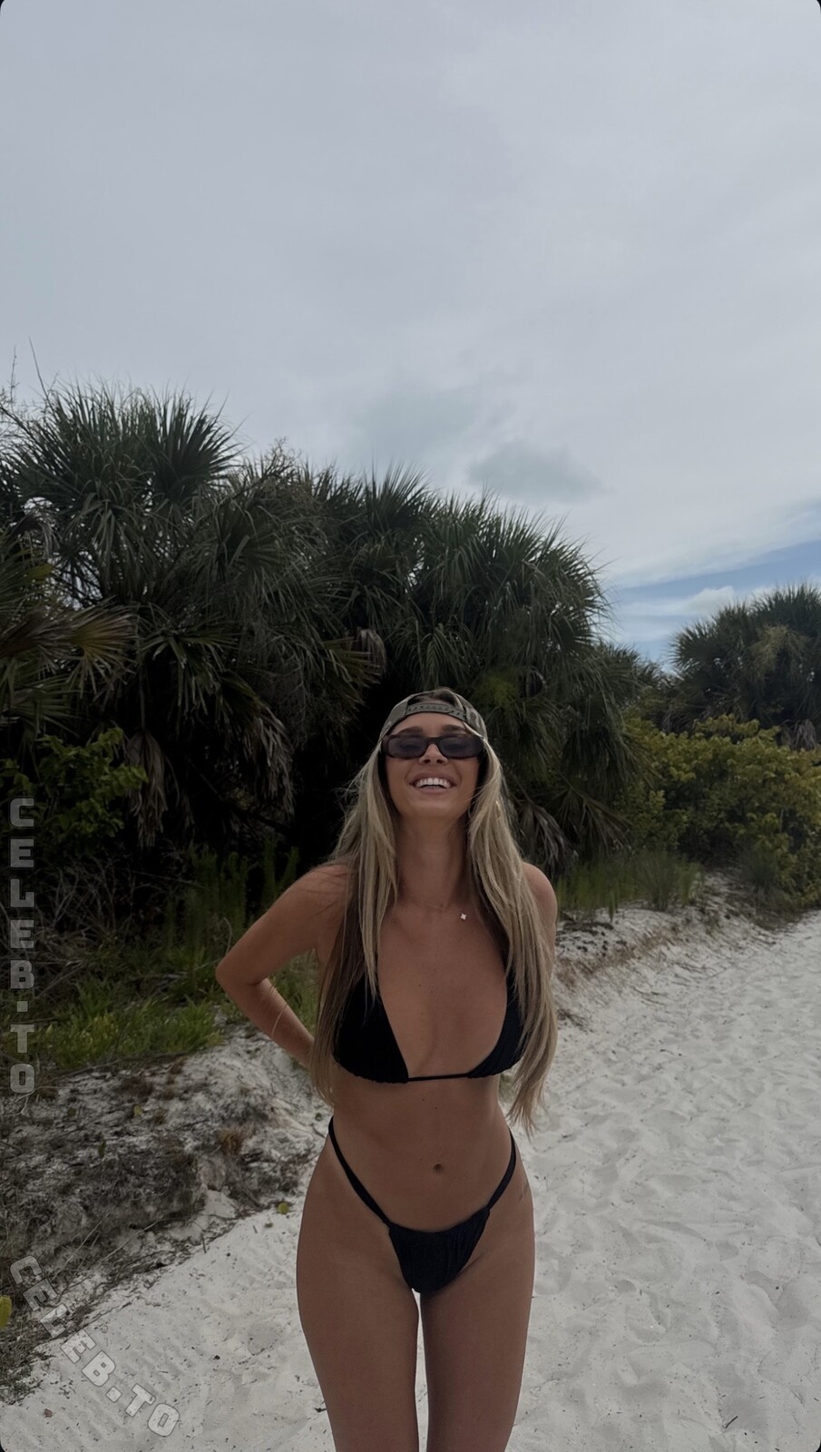 Payton Ramolla nude photo 1