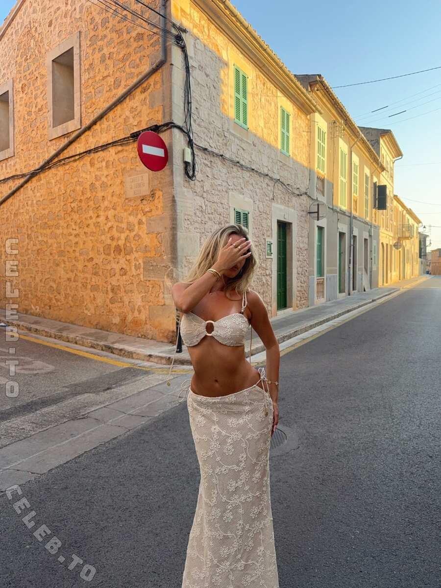 Payton Ramolla nude photo 5