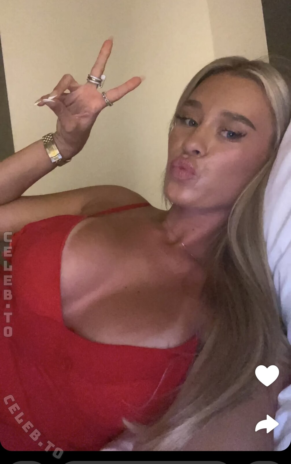 Payton Ramolla nude photo 4