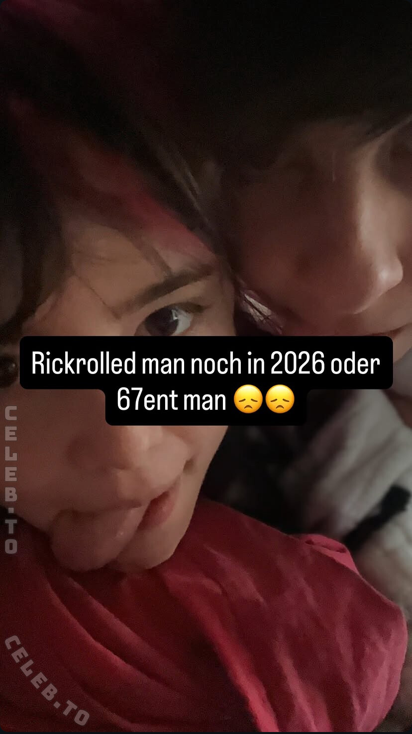 PcrkScmmy nude photo 1