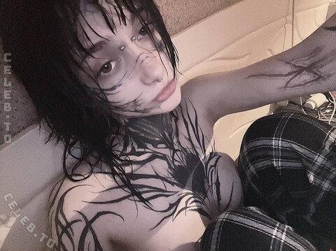 Pcuxos nude photo 28