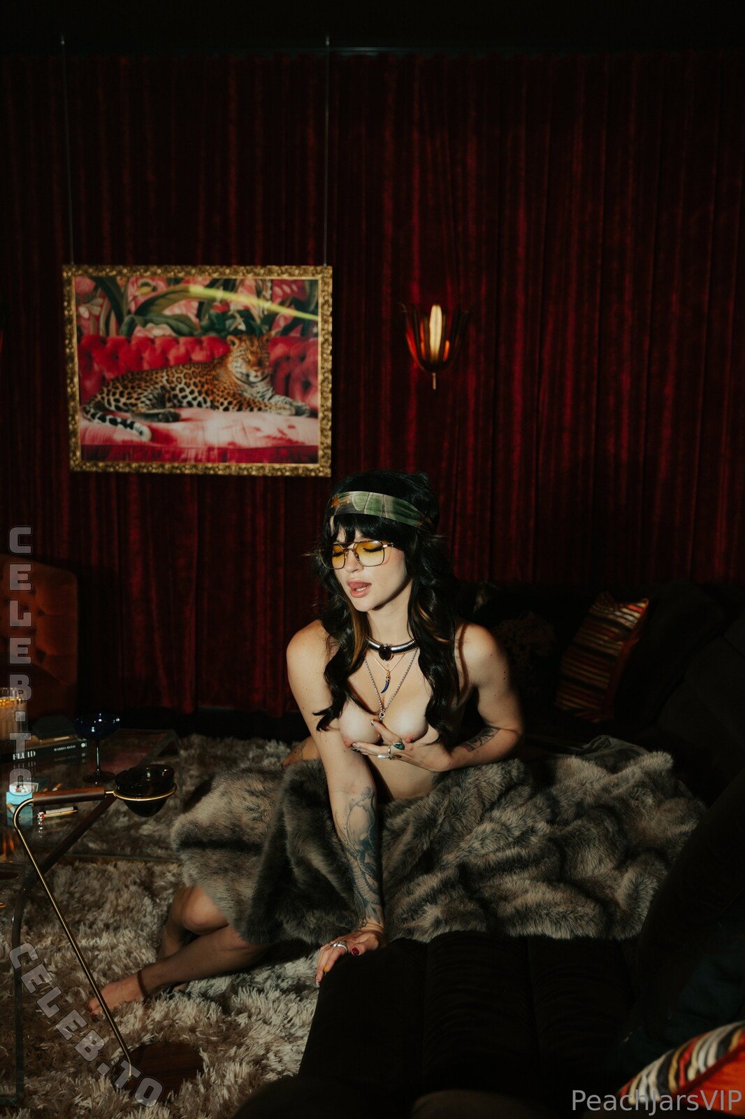 PeachJars nude photo 3