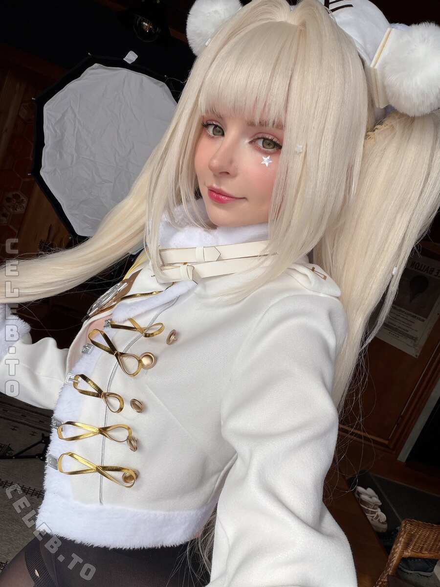PeachMilky nude photo 12