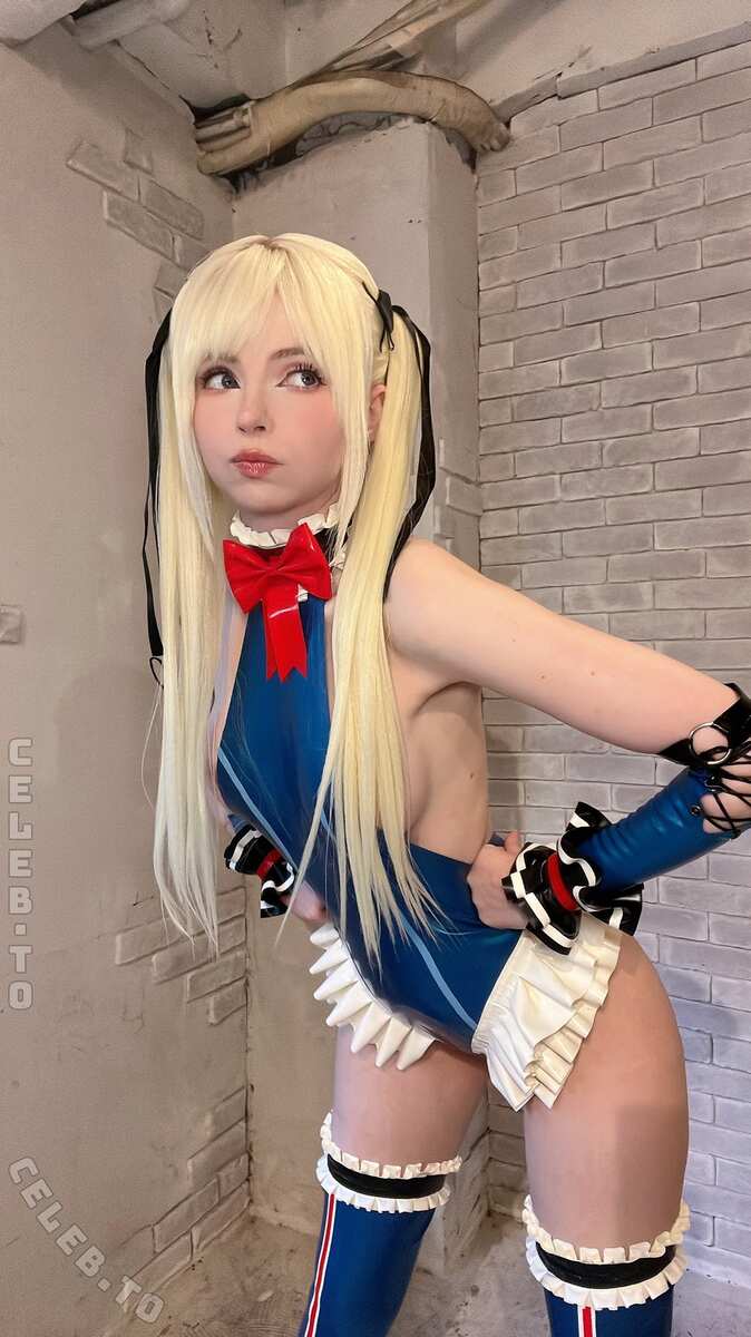 PeachMilky nude photo 6