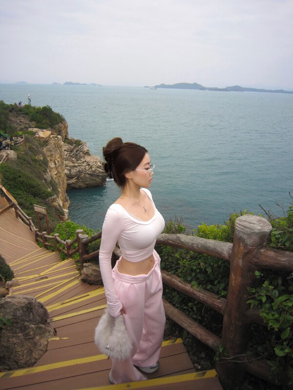 Pepperanyi nude photo 25