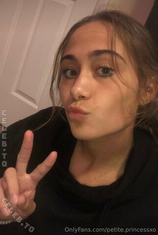 petite.princessxo nude photo 27