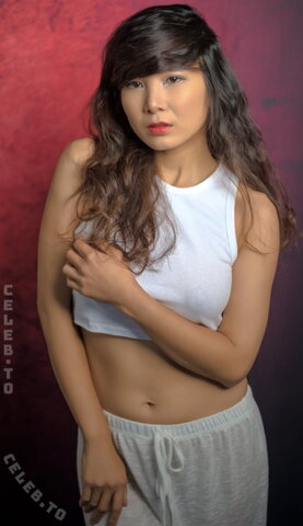Petsha Hot (2 photos)