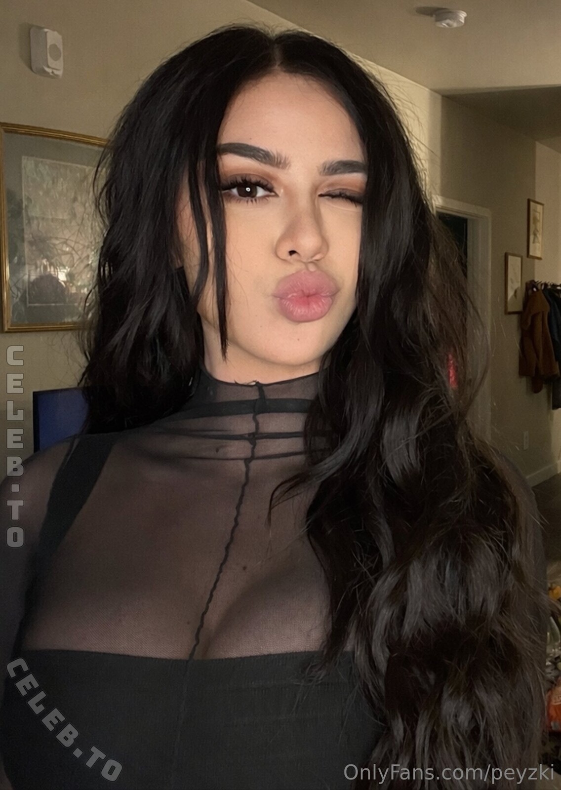 Peyton Chorvat nude photo 6