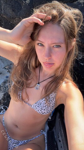 Peyton Coffee nude photo 7