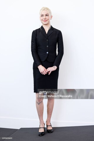 Phoebe Bridgers nude photo 20