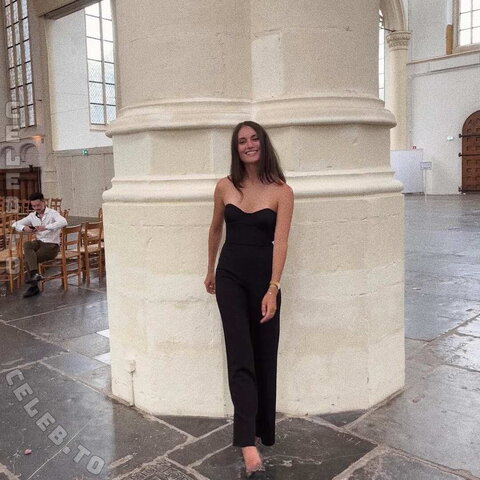 Phoebe Witte Sexy (4 photos)