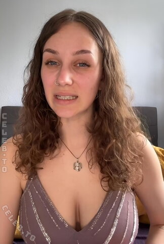Pia Trümper nude photo 6