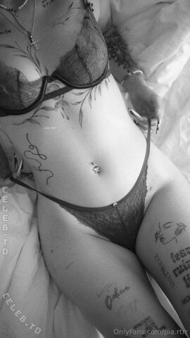 pia.rtrr nude photo 9