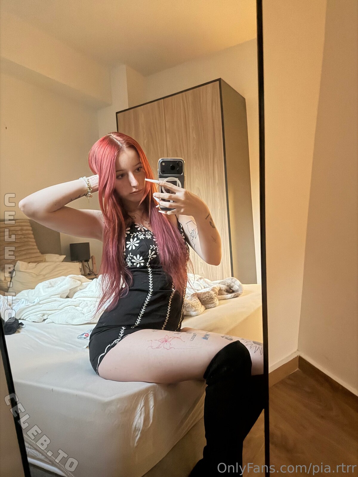 pia.rtrr nude photo 2