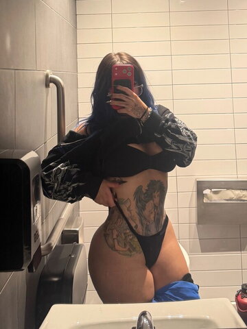 Pikakaty nude photo 16