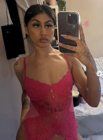 pink doja nude photo 1