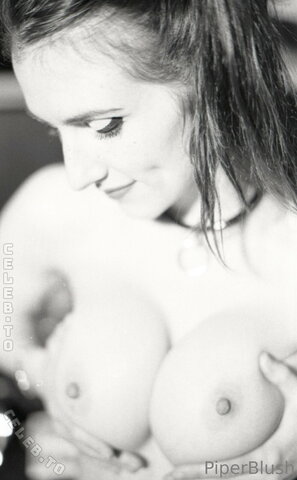 Piper Blush photo 4