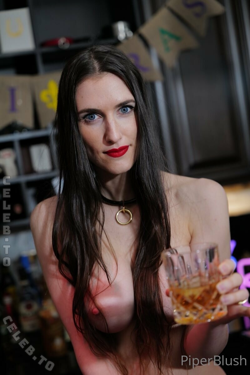 Piper Blush nude photo 9
