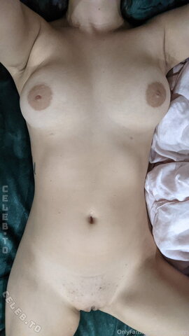 Piper Quinn nude photo 7