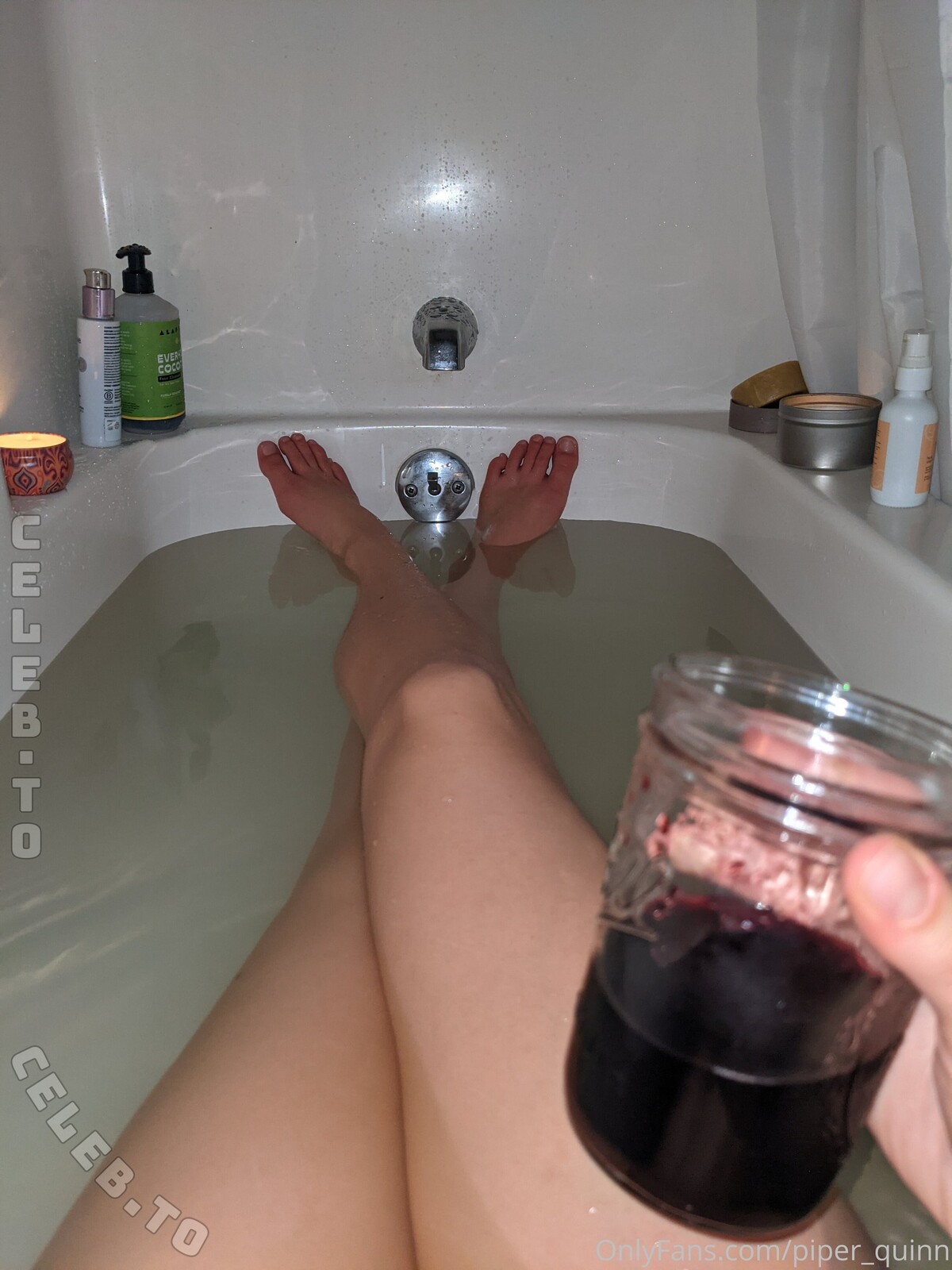 Piper Quinn nude photo 4