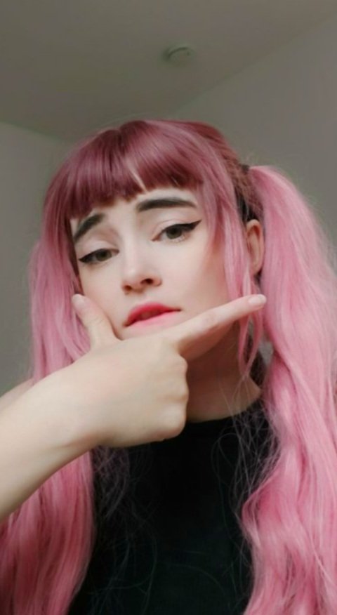 Pipi nude photo 11