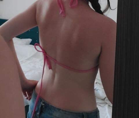 Pipi nude photo 24