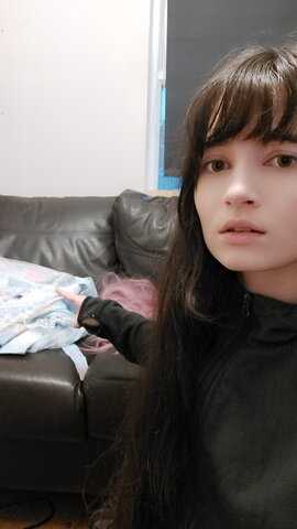 Pipi nude photo 1