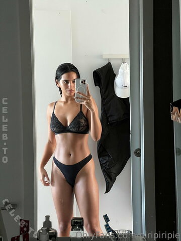 Piripiripie nude photo 47