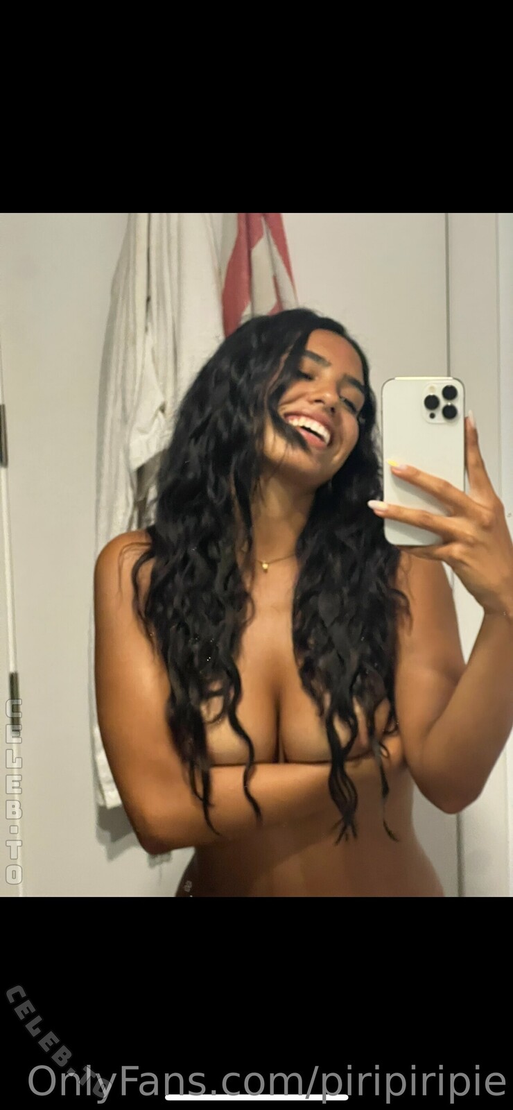 Piripiripie nude photo 2