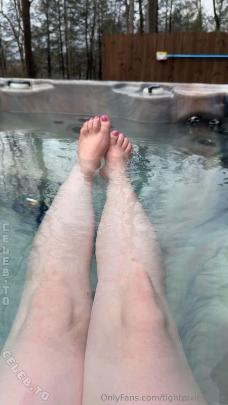 pixienurse nude photo 7