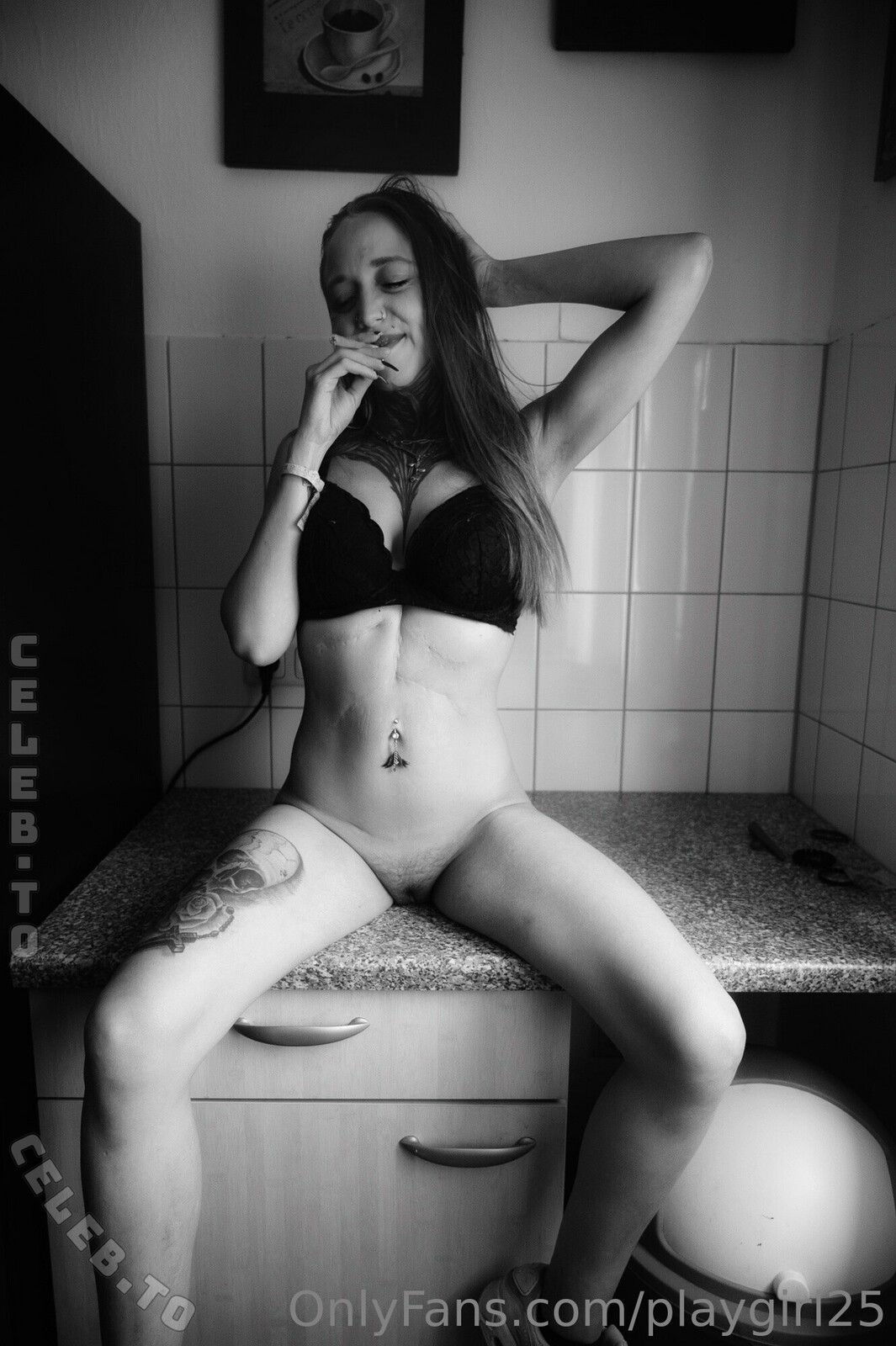 Playgirl25 nude photo 14