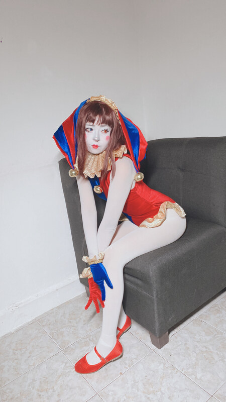Plebita_chan nude photo 3