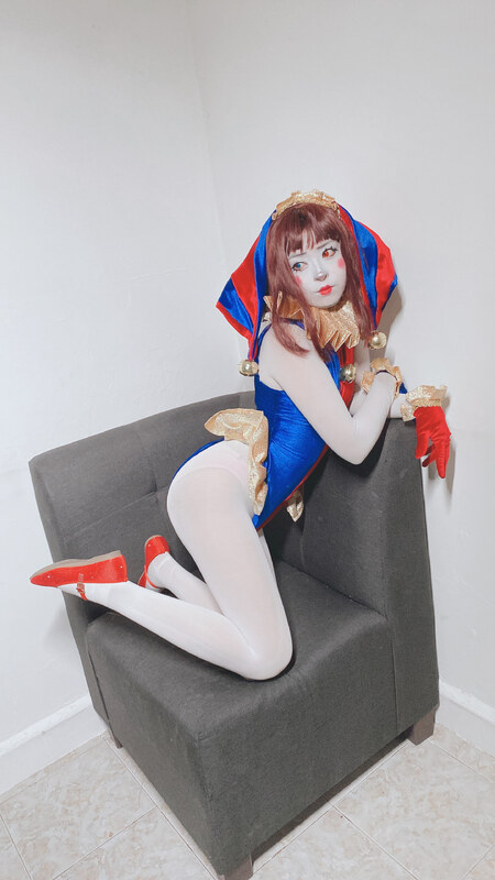 Plebita_chan nude photo 9