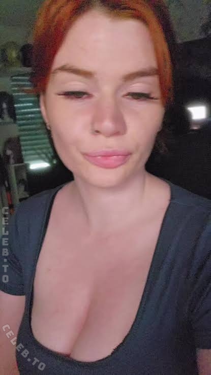Pünktchen1996 nude photo 4