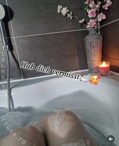 Pünktchen1996 nude photo 2