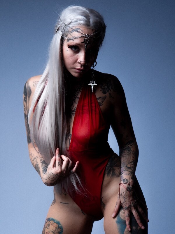 poisonfatale nude photo 6