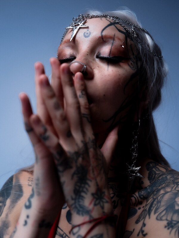 poisonfatale nude photo 10