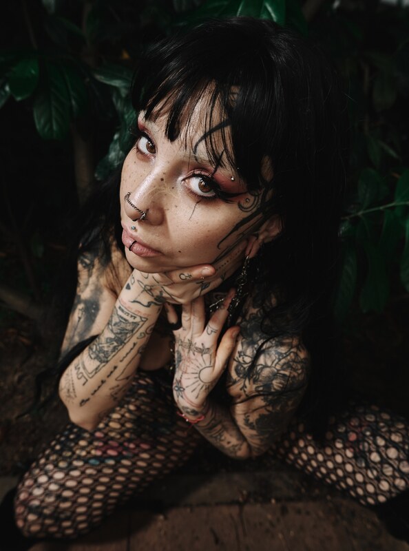poisonfatale nude photo 14