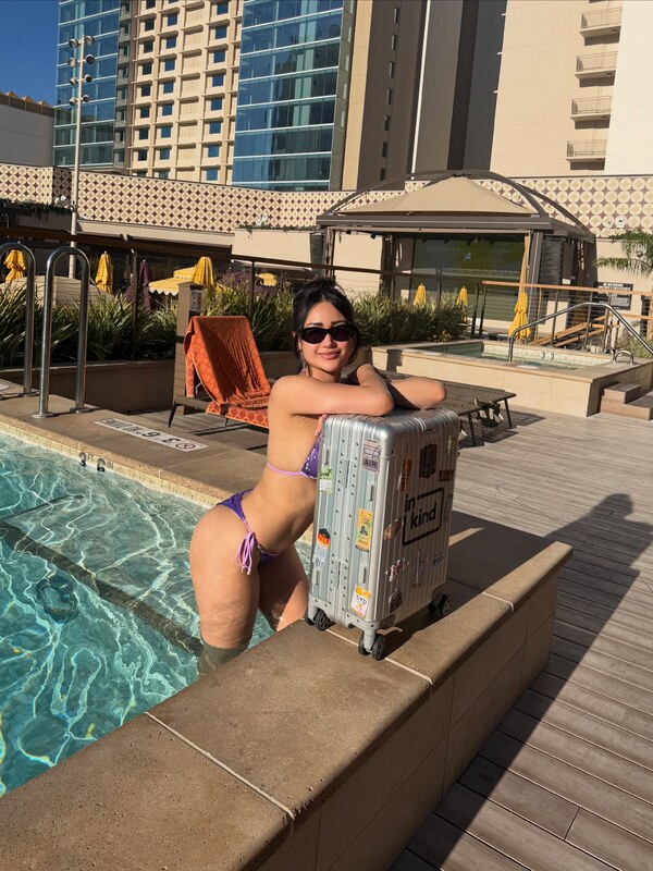 Pokerbaddie777 nude photo 2