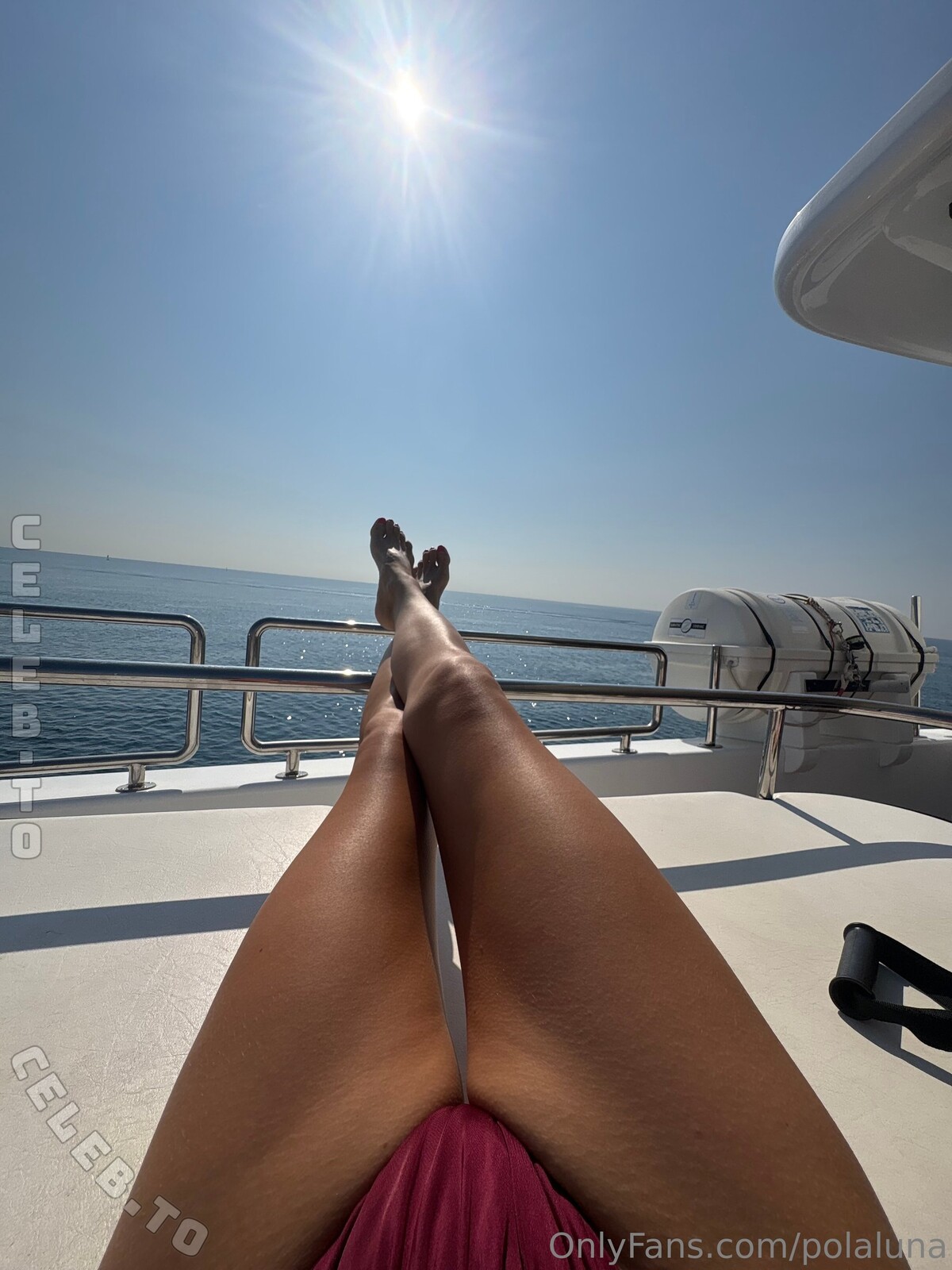 Polaluna nude photo 4