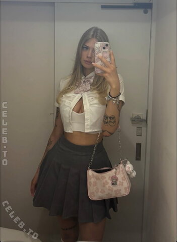 Pookie.ju nude photo 8