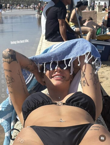 Pookie.ju – Also has an intimate piercing
