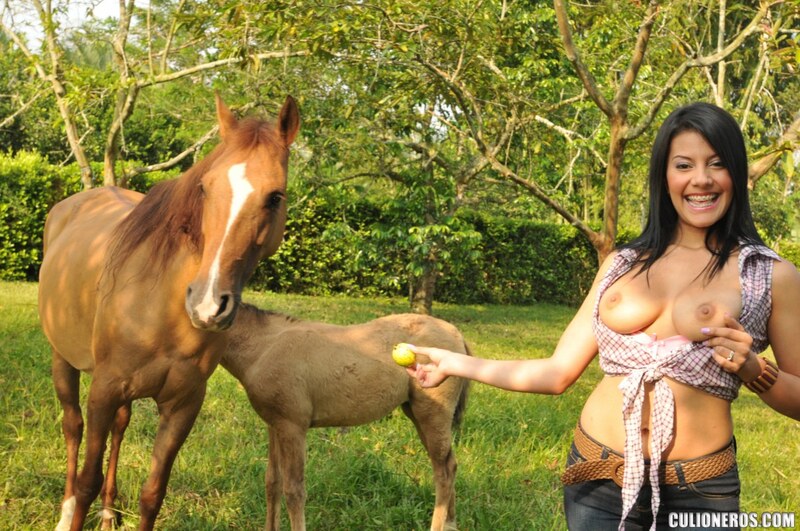Pornditos nude photo 46