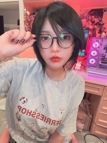 Potato Godzilla nude photo 101