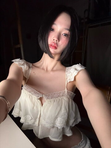 POX nude photo 13