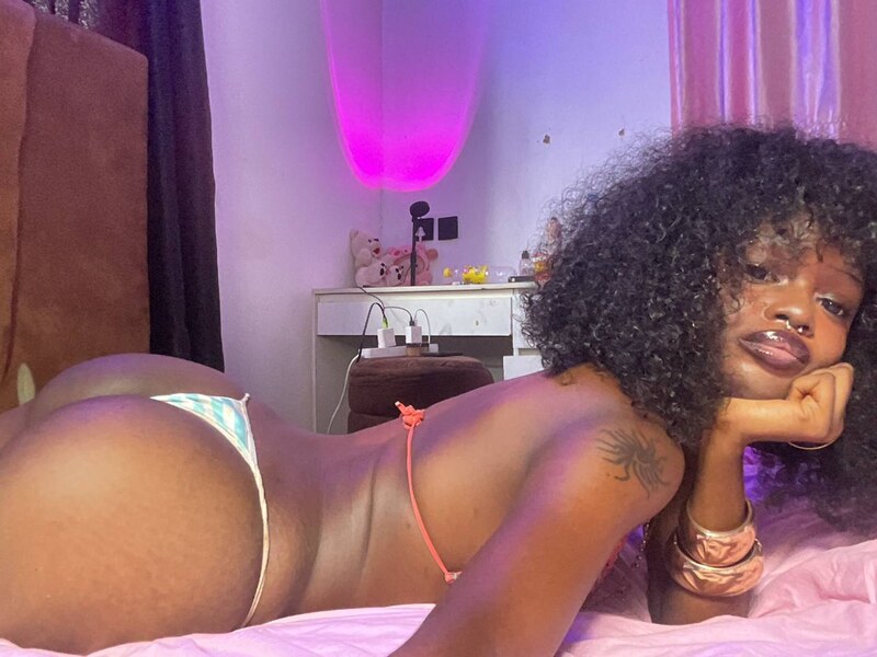 princess milo nude photo 7