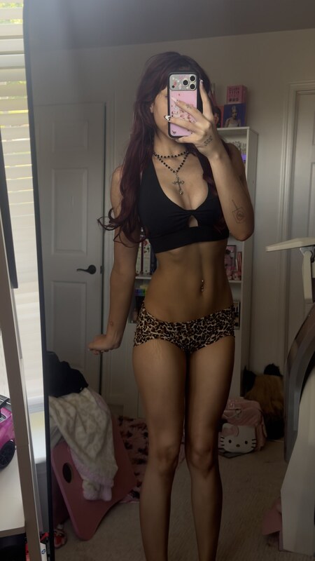 Princess nude photo 3