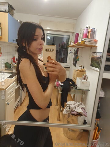 PrincessKittyCash nude photo 3