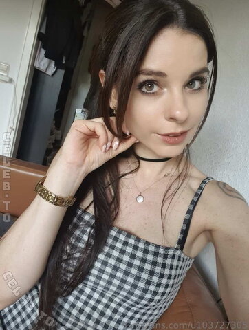 PrincessKittyCash Fresh (2 photos)
